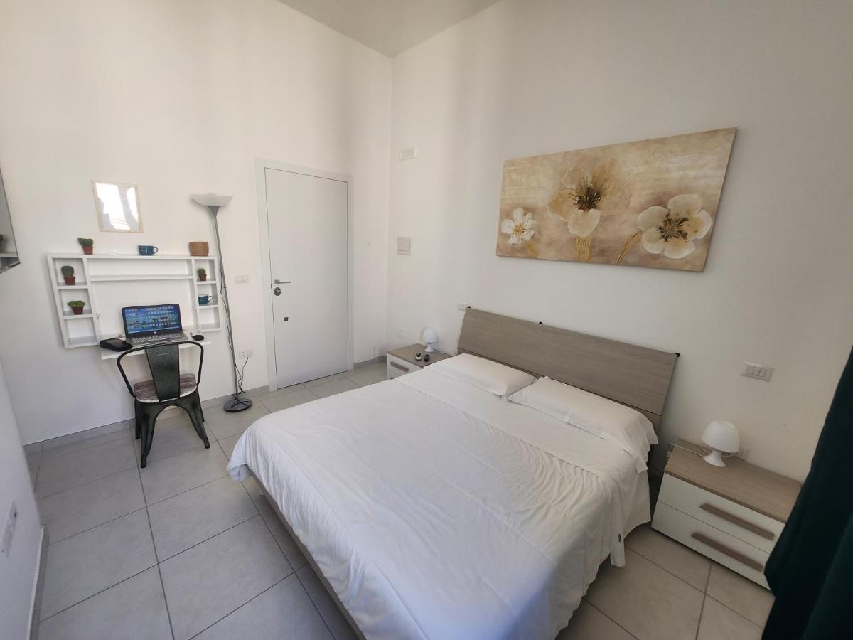 Dimora Rudiae Hotel Lecce Kültér fotó