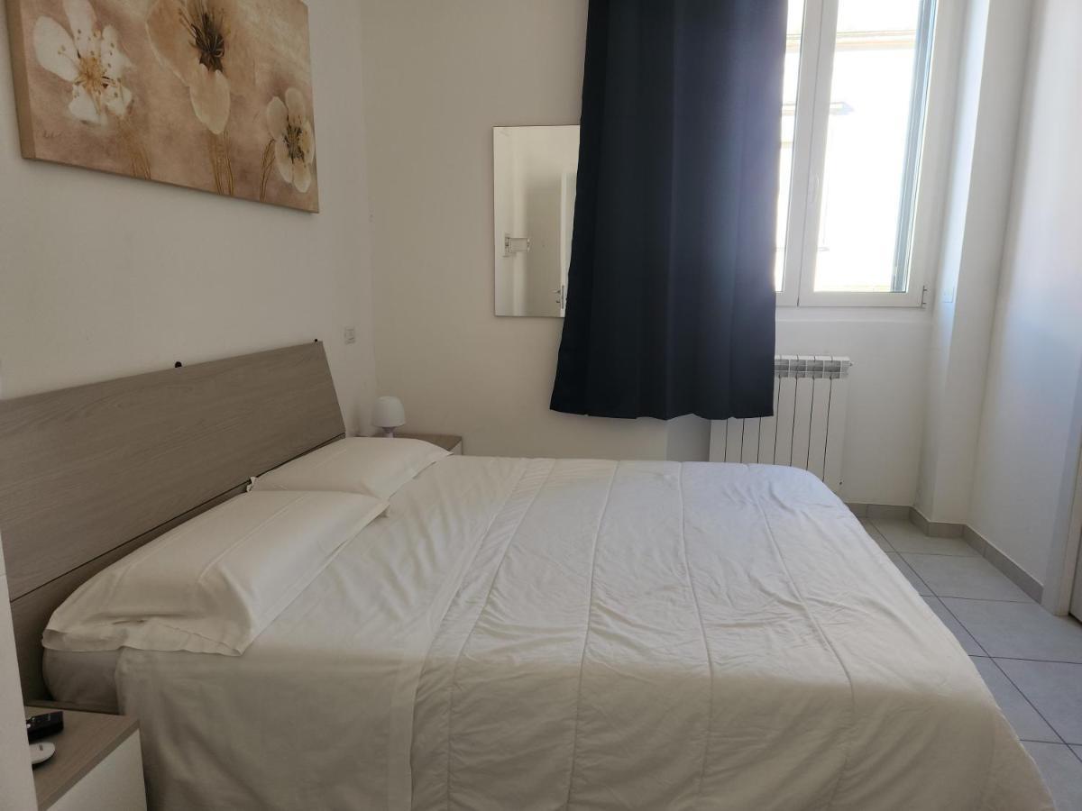 Dimora Rudiae Hotel Lecce Kültér fotó